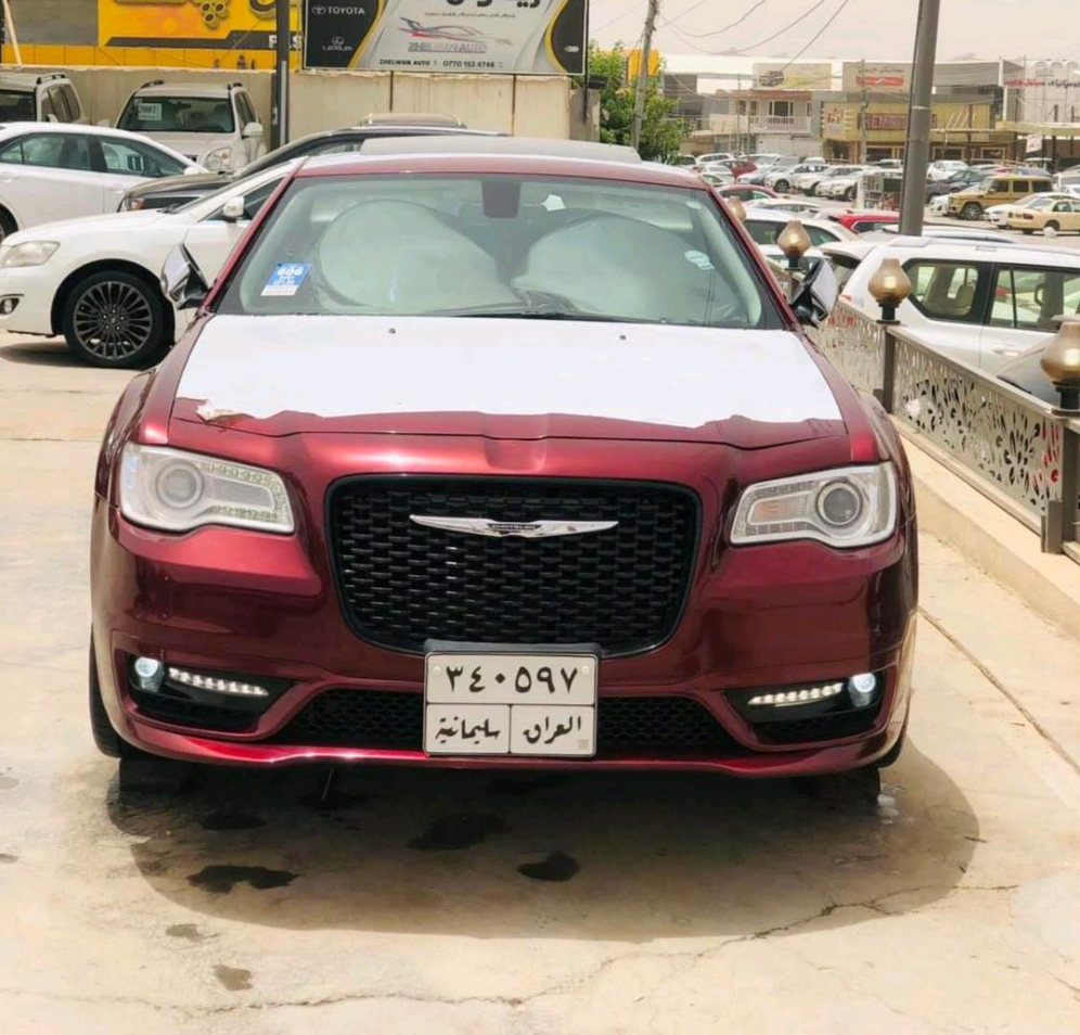 كرايسلر 300
